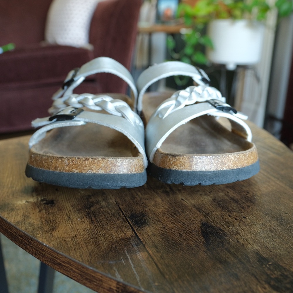 Aerothotic Viking Strappy Cork Sandals Size 38 US7.5 Metallic Silver - Picture 5 of 9